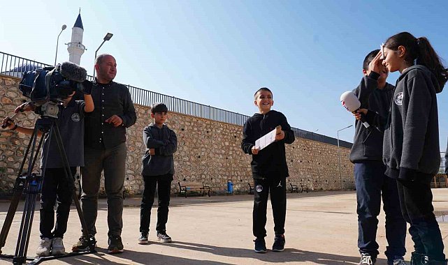 5 bin depremzede öğrenci 'Benim Hikayem Projesi' ile kamerayla tanıştı