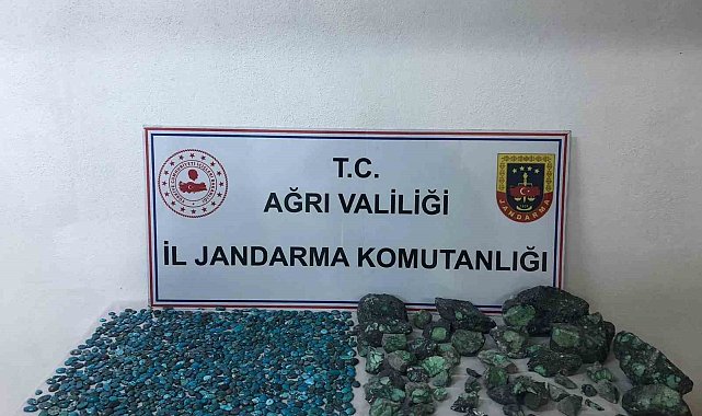 Ağrı'da 1 milyon 137 bin lira değerinde taş ele geçirildi
