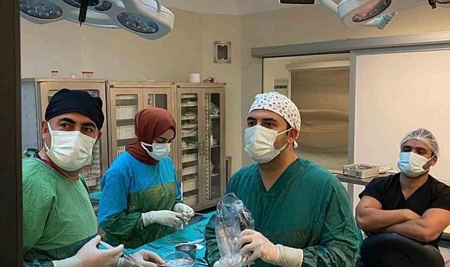 Ahlat Devlet Hastanesi'nde ilk kez endoskopik sinüs ameliyatı yapıldı