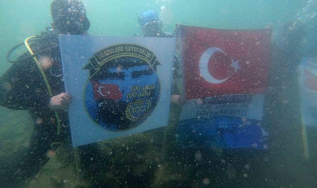 AKEM, Cumhuriyetin 100. yılına özel Van Gölü'ne dalış yaptı