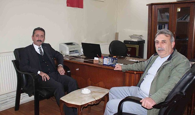 Almaz'dan Türkiye Gazetesi'ne ziyaret