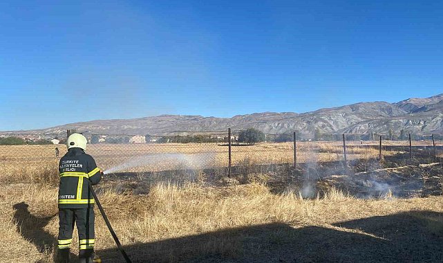 Arazi yangını büyümeden söndürüldü