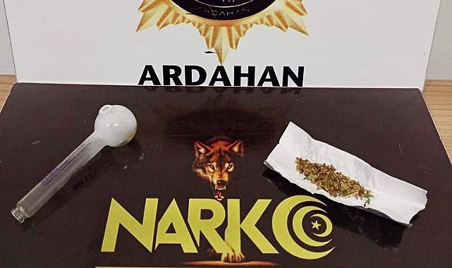 Ardahan&#039;da uyuşturucu operasyonunda 4 şüpheli yakalandı