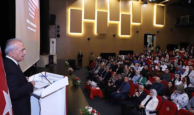 Atatürk Üniversitesi VII. Ulusal Eczacılık Öğrenci Kongresi Başladı