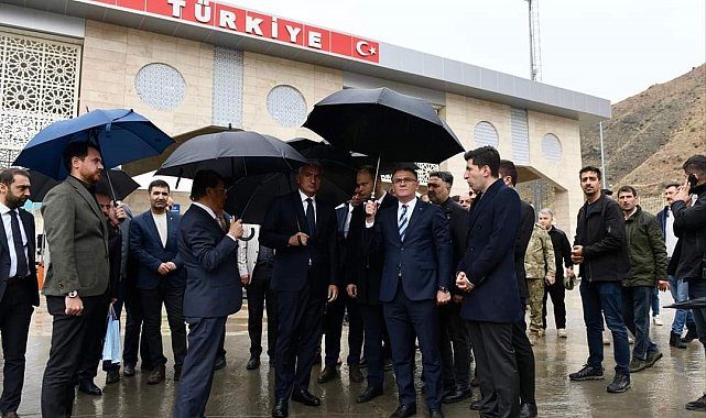 Bakan Ersoy'dan, Kapıköy Gümrük Kapısı'na ziyaret