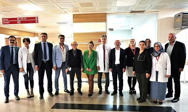 Başhekim Kuyrukluyıldız, hasta hakları birimini ziyaret etti