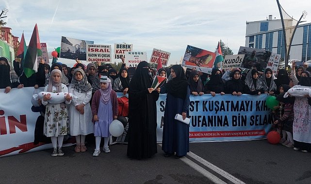 Bingöl'de kadınlar Filistin için yürüdü