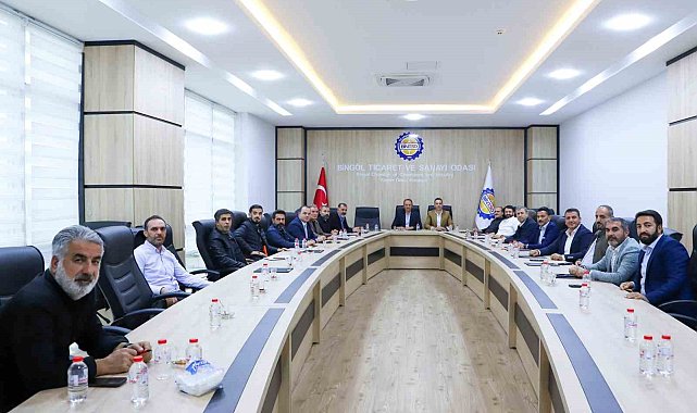 BİNTSO'nun konferans salonuna Cumhurbaşkanı Yardımcısı Yılmaz'ın ismi verildi