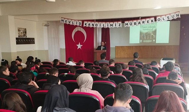 Çıldır Müftülüğünden öğrencilere konferans