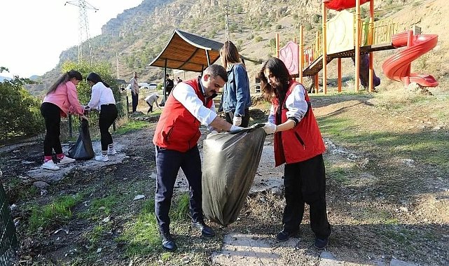 Çukurca'da çevre temizliği