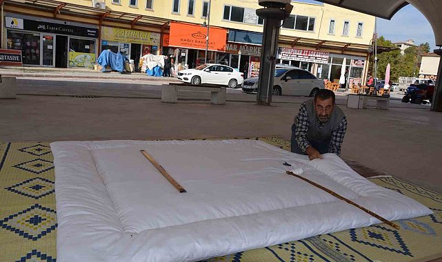 Depremzede yorgancı, çalışacağı bir konteyner iş yeri istiyor