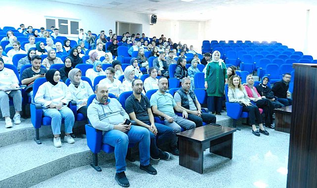 EBYÜ Turizm ve Otelcilik MYO'da oryantasyon eğitimi verildi