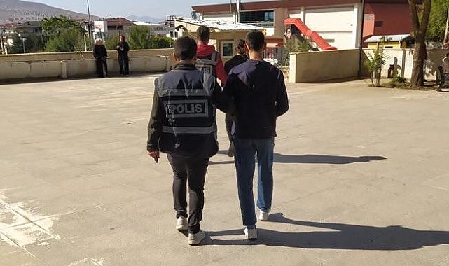 Elazığ'da 16 yıl kesinleşmiş hapis cezası bulunan 2 zanlı tutuklandı