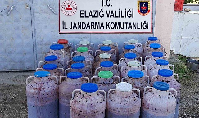 Elazığ'da 2 ton kaçak şarap ele geçirildi