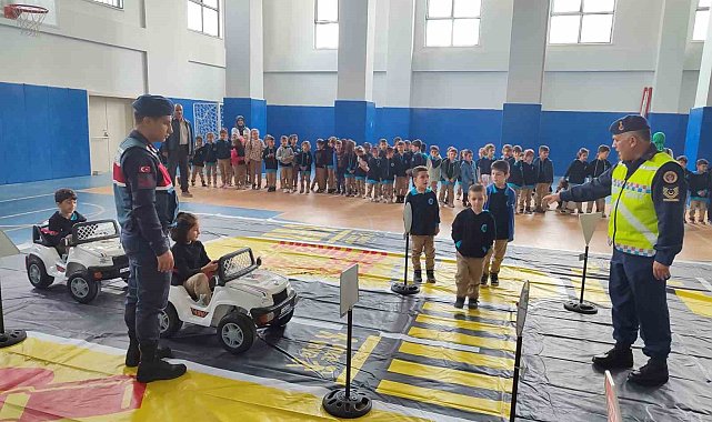 Elazığ'da 548 öğrenciye trafik eğitimi verildi