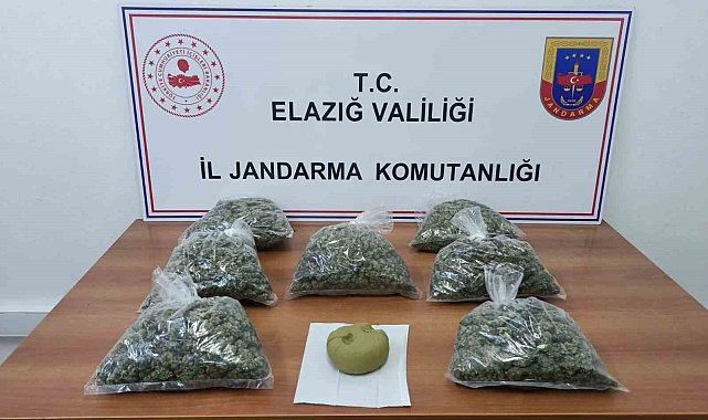 Elazığ'da uyuşturucu madde taşıyan 4 kişi tutuklandı