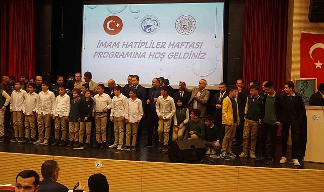 Erciş'te İmam Hatipler Haftası programı yapıldı