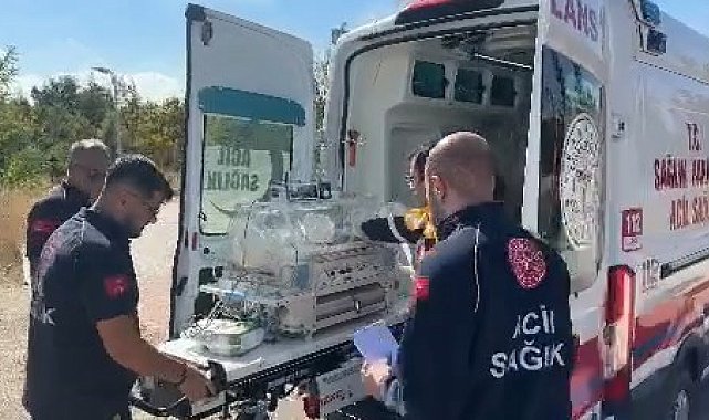 Erken doğum sırasında annesinin kanını yutan 28 günlük bebek, hava ambulansıyla Elazığ'a getirildi