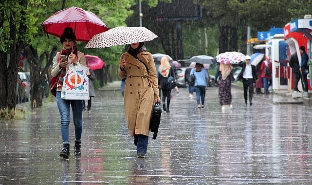 Erzincan ve çevrelerinde gök gürültülü sağanak yağış uyarısı