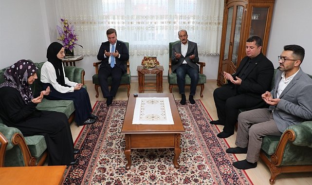 Erzincan'da şehit aileleri ziyaret edildi