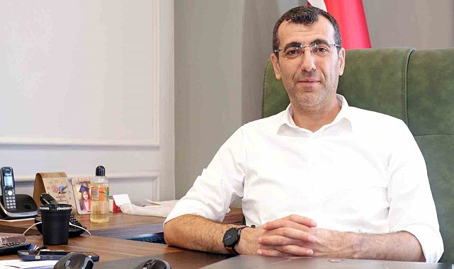 Erzurum Müzesinde 2 bin 500 yıllık 'Taş Baba' heykeli