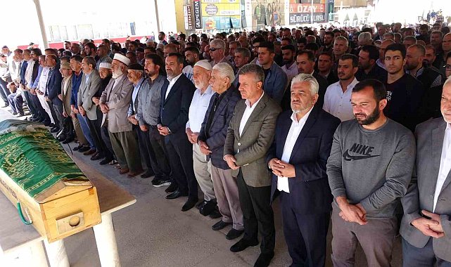 Hayatını kaybeden Filistinliler için gıyabi cenaze namazı kılındı