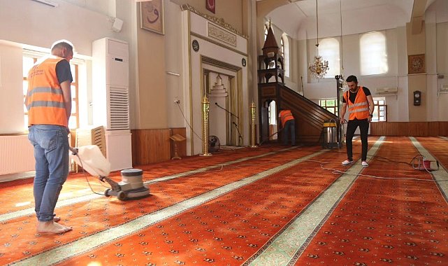 İbadethanelerde temizlik çalışması yapıldı