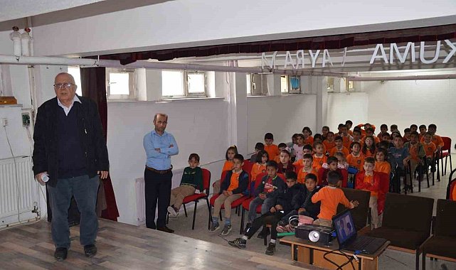 İlkokul öğrencilerine ağız ve diş sağlığının önemi anlatıldı