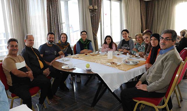 İranlılar 'savaşa hayır' dedi