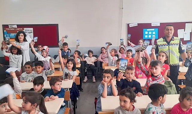 Jandarma ekiplerinden öğrencilere eğitim