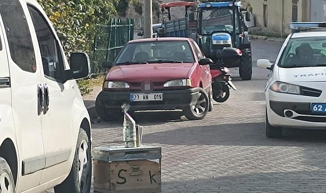 Kamyonetin kasasından düşen kovandan çıkan arılar mahalleyi istila etti