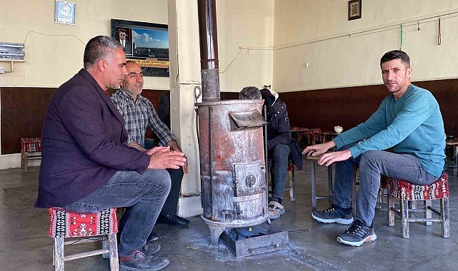 Karlıova'da hava soğudu, sobalar kuruldu