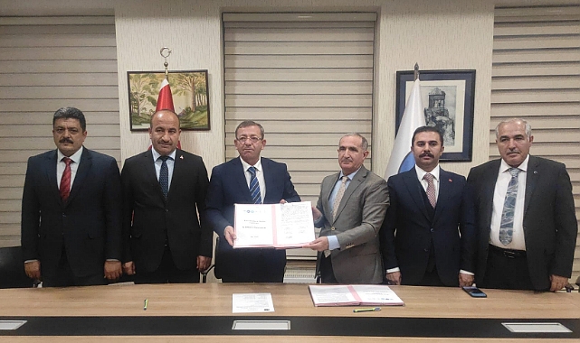 "Kars Belediyesi Tiyatro Topluluğu" projesi imzalandı