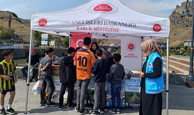 Kars’ta Mevlid-i Nebi tanıtım ve etkinlik standı açıldı