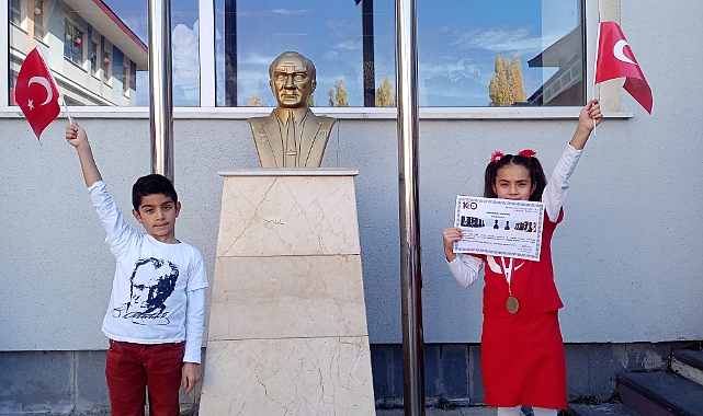 Kars'ta okullarda Cumhuriyet coşkusu yaşandı