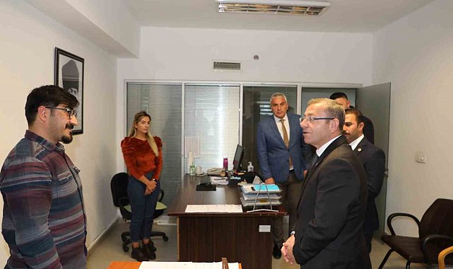 Kars Valisi Polat, saha çalışmalarını sürdürüyor