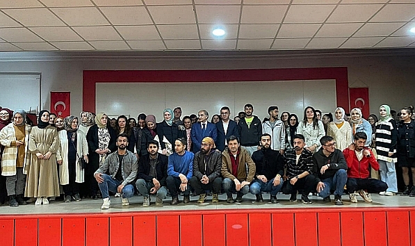 Kaymakam Daştan, göreve yeni başlayacak öğretmenlerle bir araya geldi
