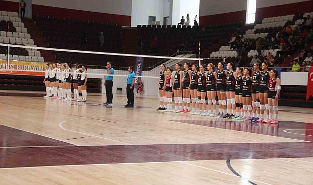 KFC Kadınlar Voleybol 1. Ligi: Bordospor: 1 - Ereğli Belediyespor: 3