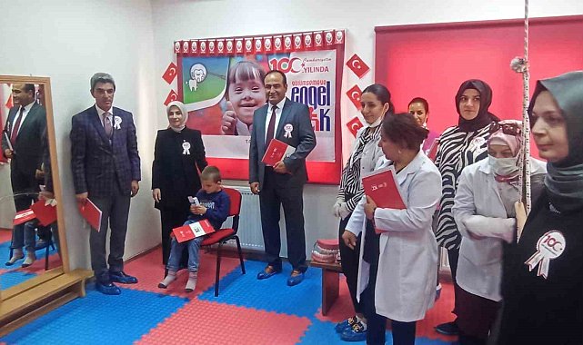 Malatya'da engelli bireylerin diş taraması yapılıyor