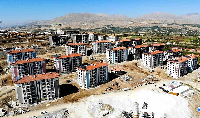 Malatya'da ilk deprem konutları Kasım ayında teslim edilecek