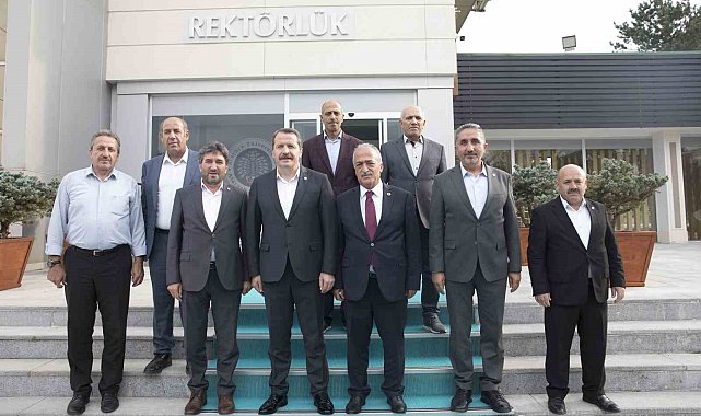 Memur-Sen Genel Başkanı Yalçın'dan Rektör Çomaklı'ya Ziyaret