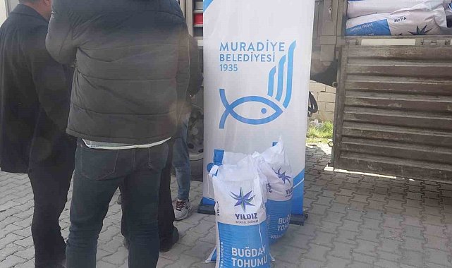 Muradiye'de çiftçilere yüzde 75 hibeli tohum desteği yapıldı