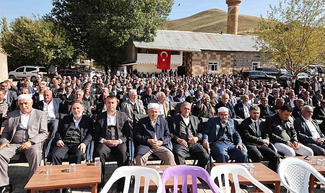Muş'ta husumetli aileler Kur'an-ı Kerim'in altından geçerek barıştı