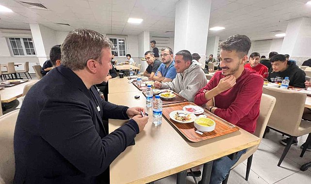 Öğrencilerden valiye bilet indirimi teşekkürü