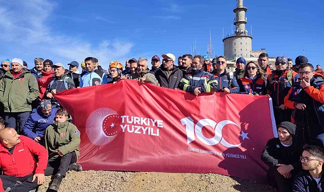 Palandöken'e Cumhuriyet tırmanışı