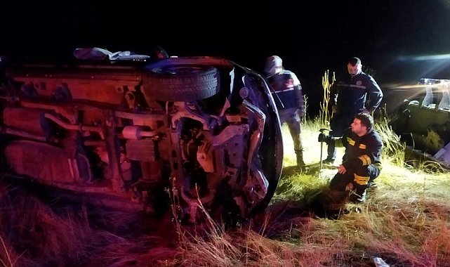 Pazaryolu'nda trafik kazası; 3 yaralı