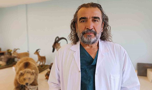 Prof. Dr. Aslan: "Bütün canlıların birlikte yaşadığı bir medeniyet oluşturulmalı"