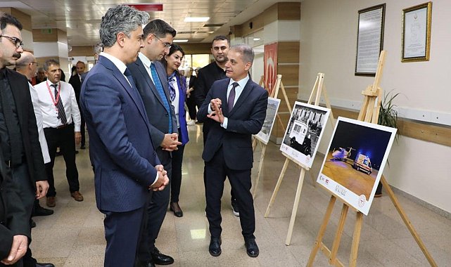"100 Yıldır Aynı Aşk ve Heyecanla" temalı fotoğraf sergisi