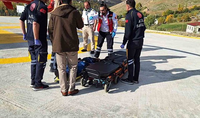 Rahatsızlanan hamile kadın ambulans helikopterle hastaneye ulaştırıldı