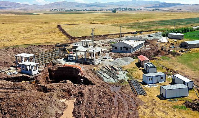 Saray Atıksu Arıtma Tesisinin yapımı sürüyor